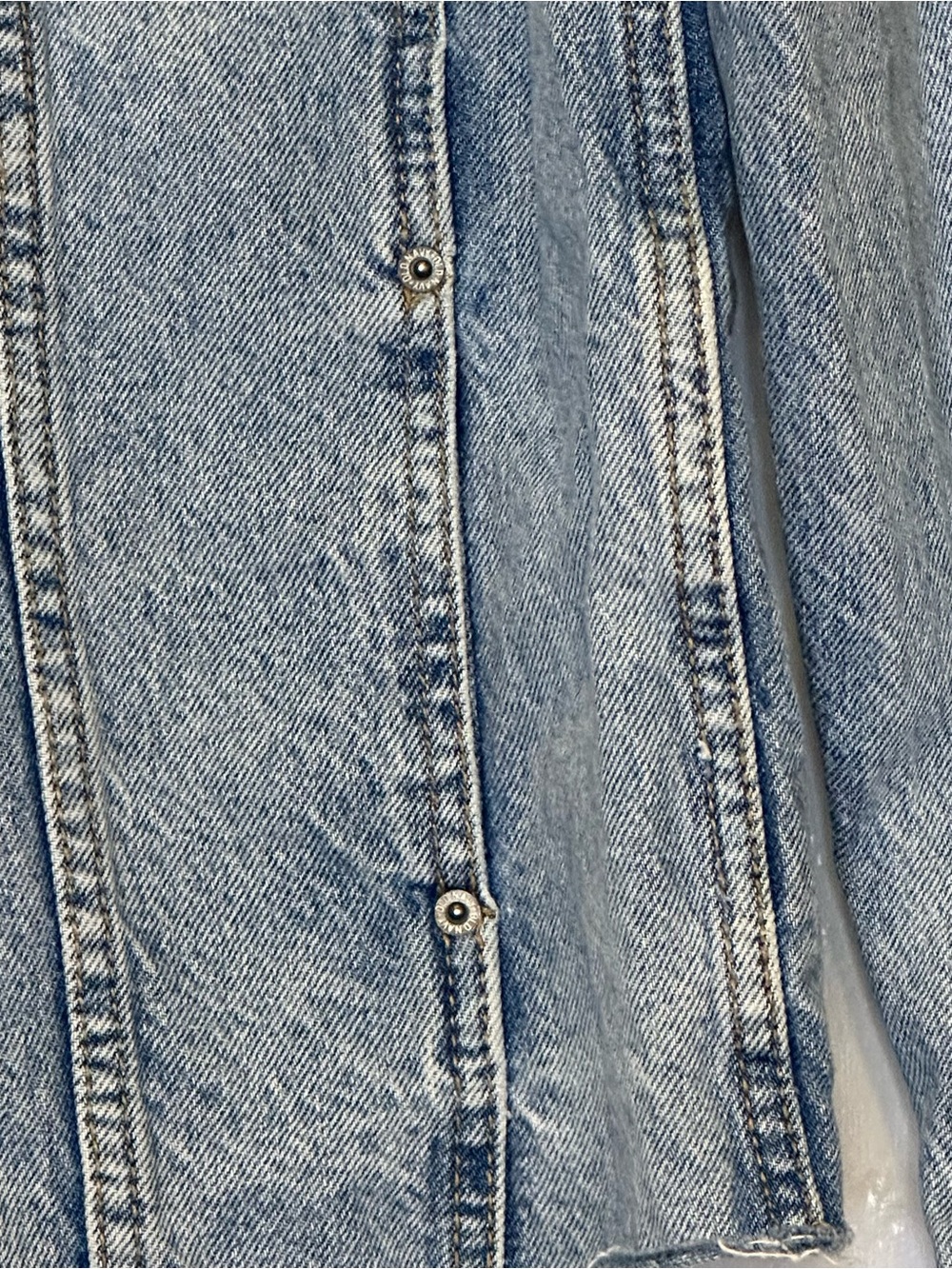 Old Navy Trucker Medium Wash Blue Denim Jacket - Women's Jean Jacket Sz S EUC - Picture 5 of 16